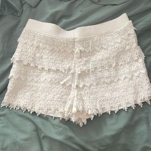 Express White lace pull on shorts